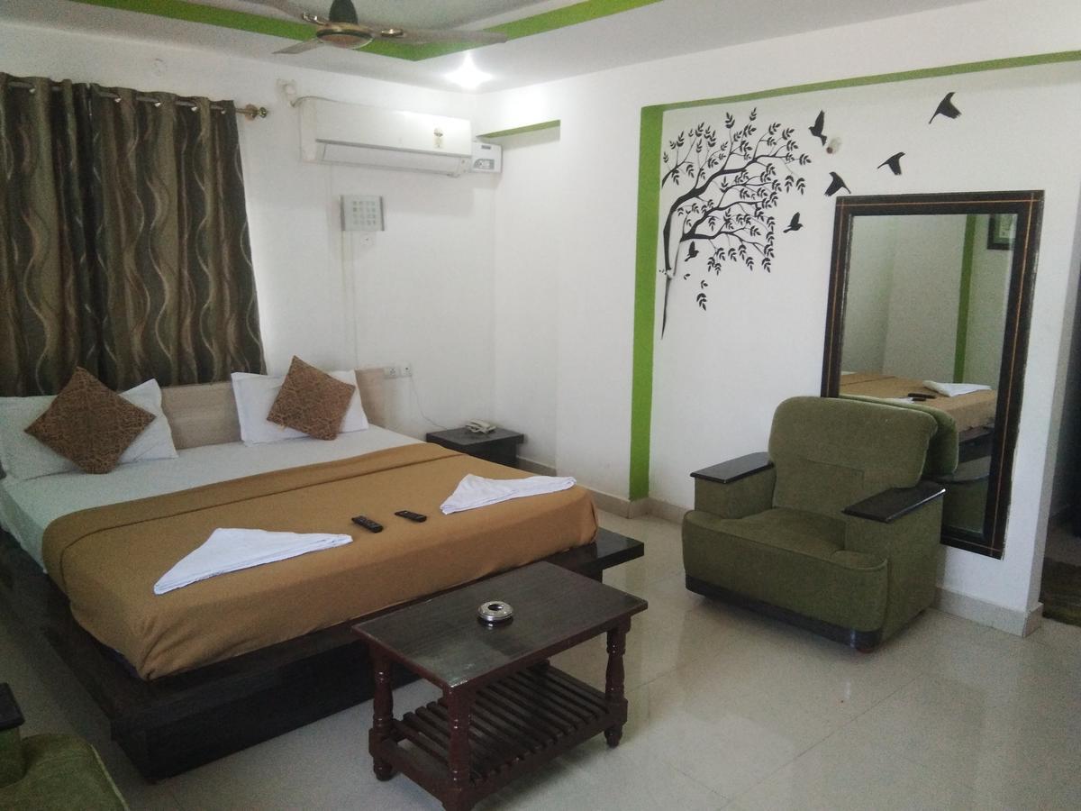 Sairam Residency 호텔 티루파티 외부 사진