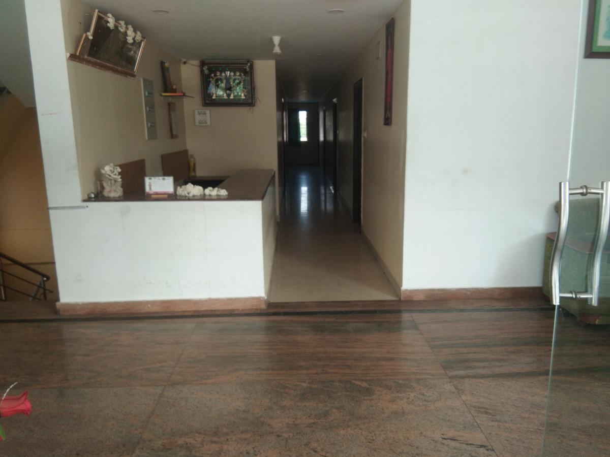 Sairam Residency 호텔 티루파티 외부 사진
