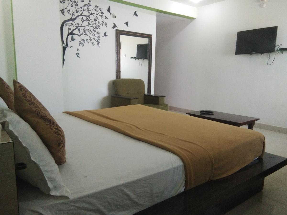 Sairam Residency 호텔 티루파티 외부 사진